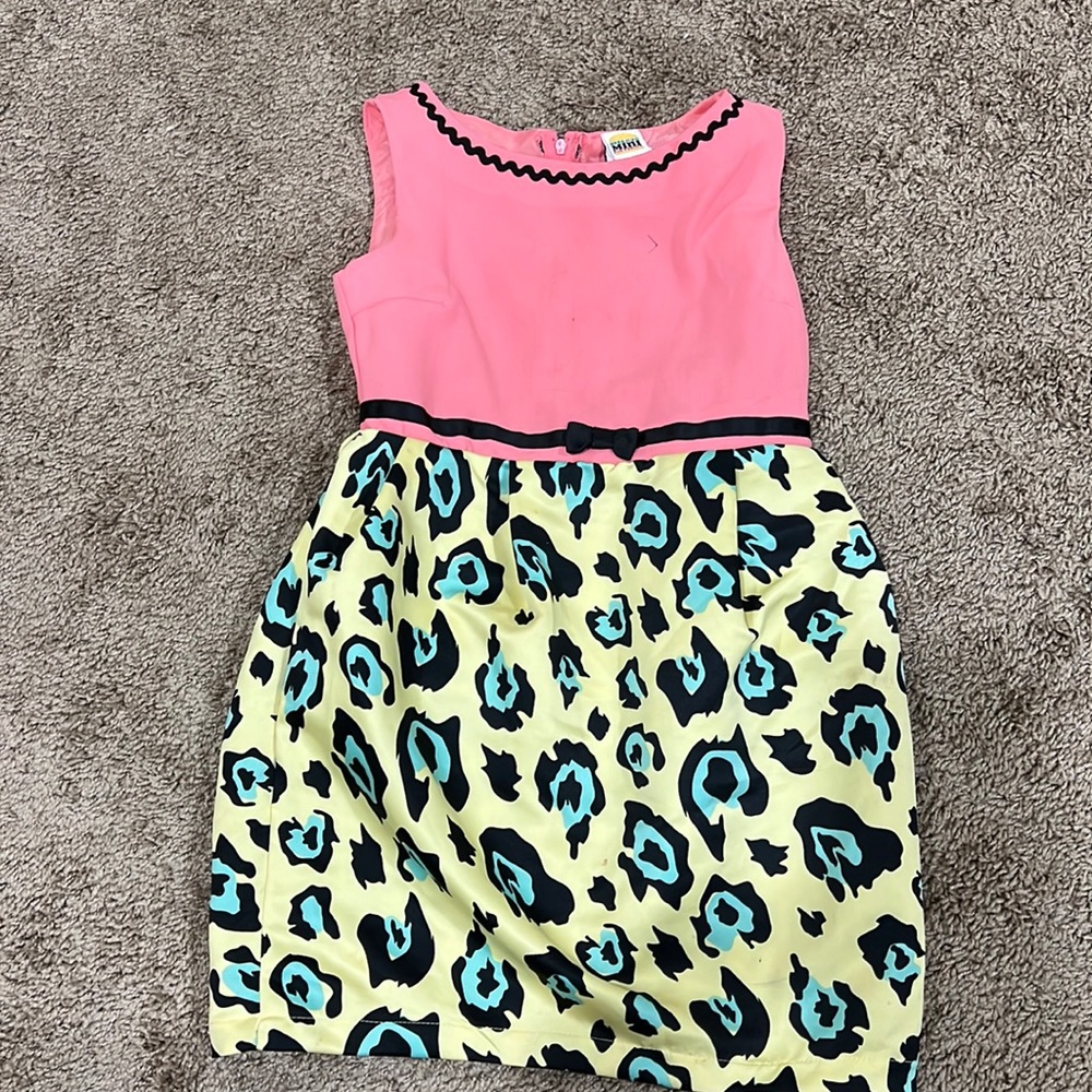 3 Harajuku Mini girl outfit shirt skirt size 6-7 + cute bag